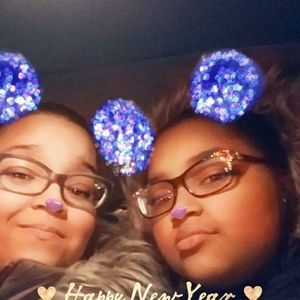 Meet your Posher, Kara